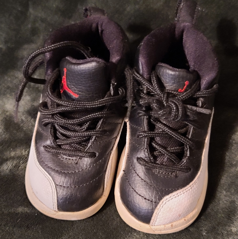 Jordan 12s - Picture 2 of 4